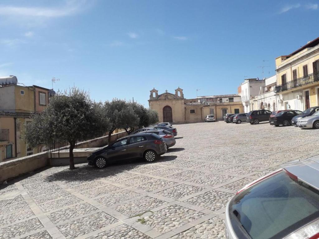 فيلا نوتوفي La Casa Re Basuli المظهر الخارجي الصورة